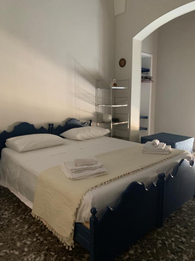 Le Tre Civette Acomodação com café da manhã Lecce Exterior foto